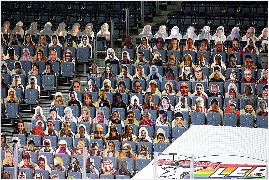 PENNY DEL;  Koelner Haie - Fischtown Pinguins Bremerhaven; Koeln, 12.02.2021